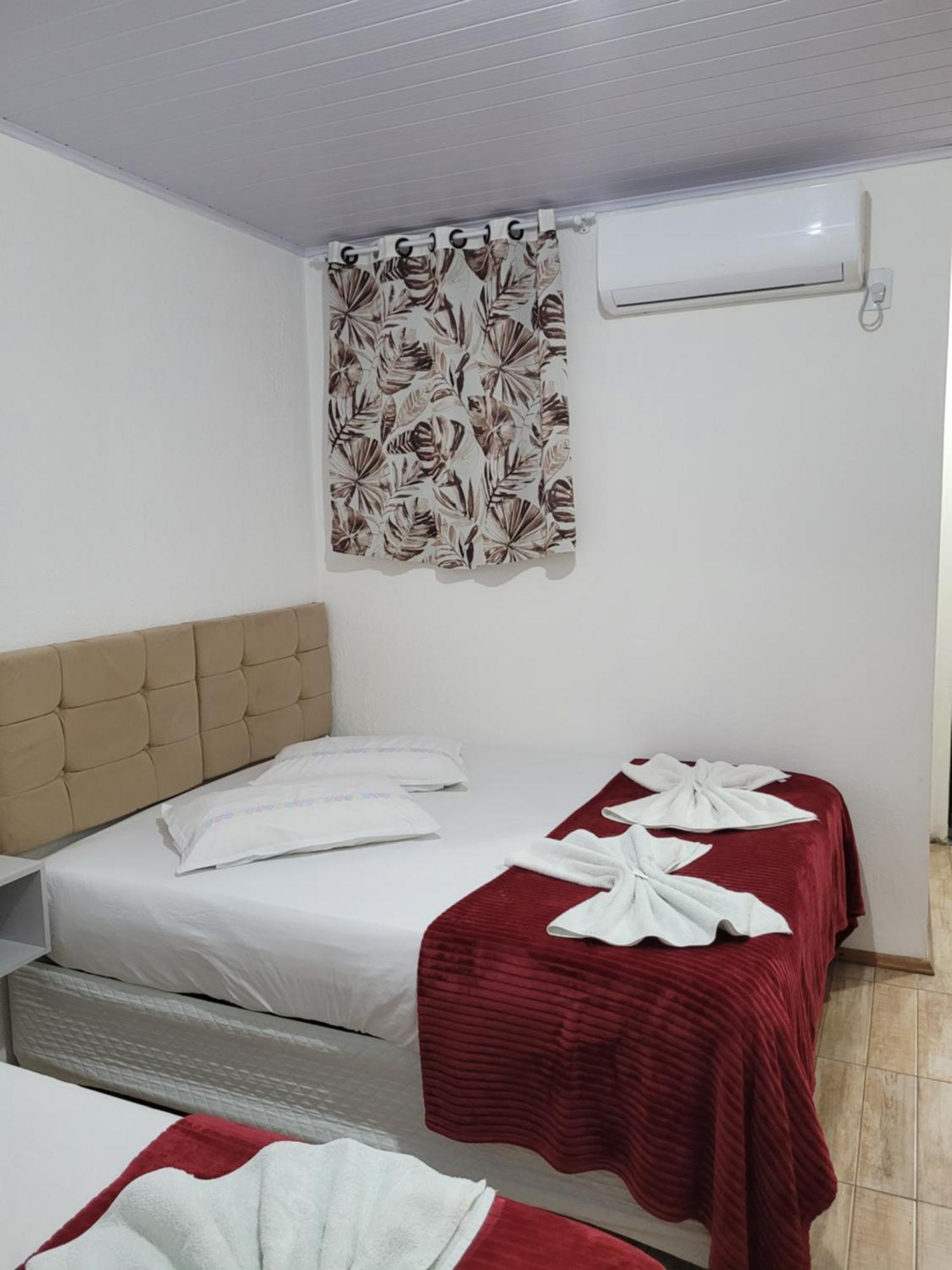 Pousada Pontal Da Armacao ペーニャ 部屋 写真