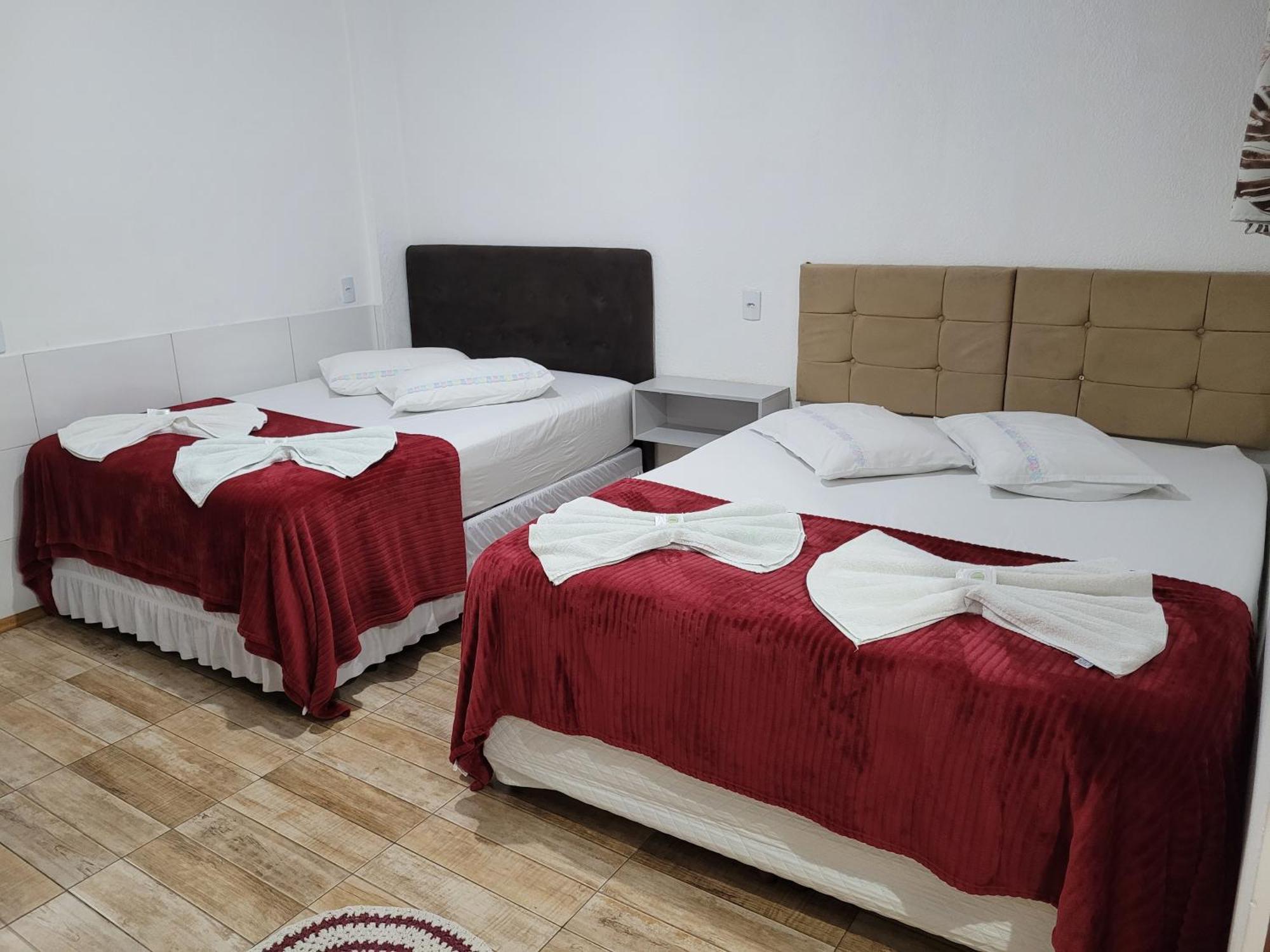 Pousada Pontal Da Armacao ペーニャ 部屋 写真