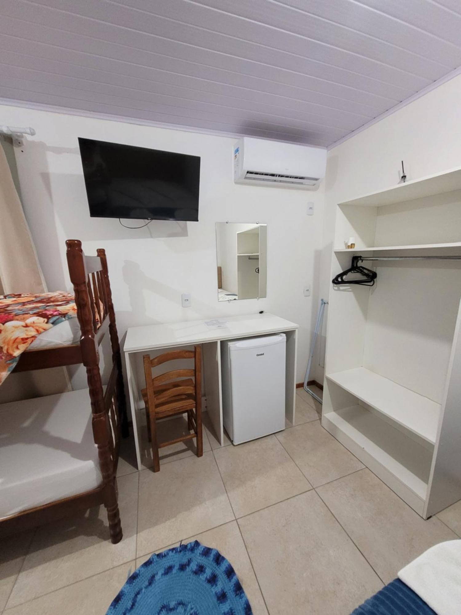 Pousada Pontal Da Armacao ペーニャ 部屋 写真