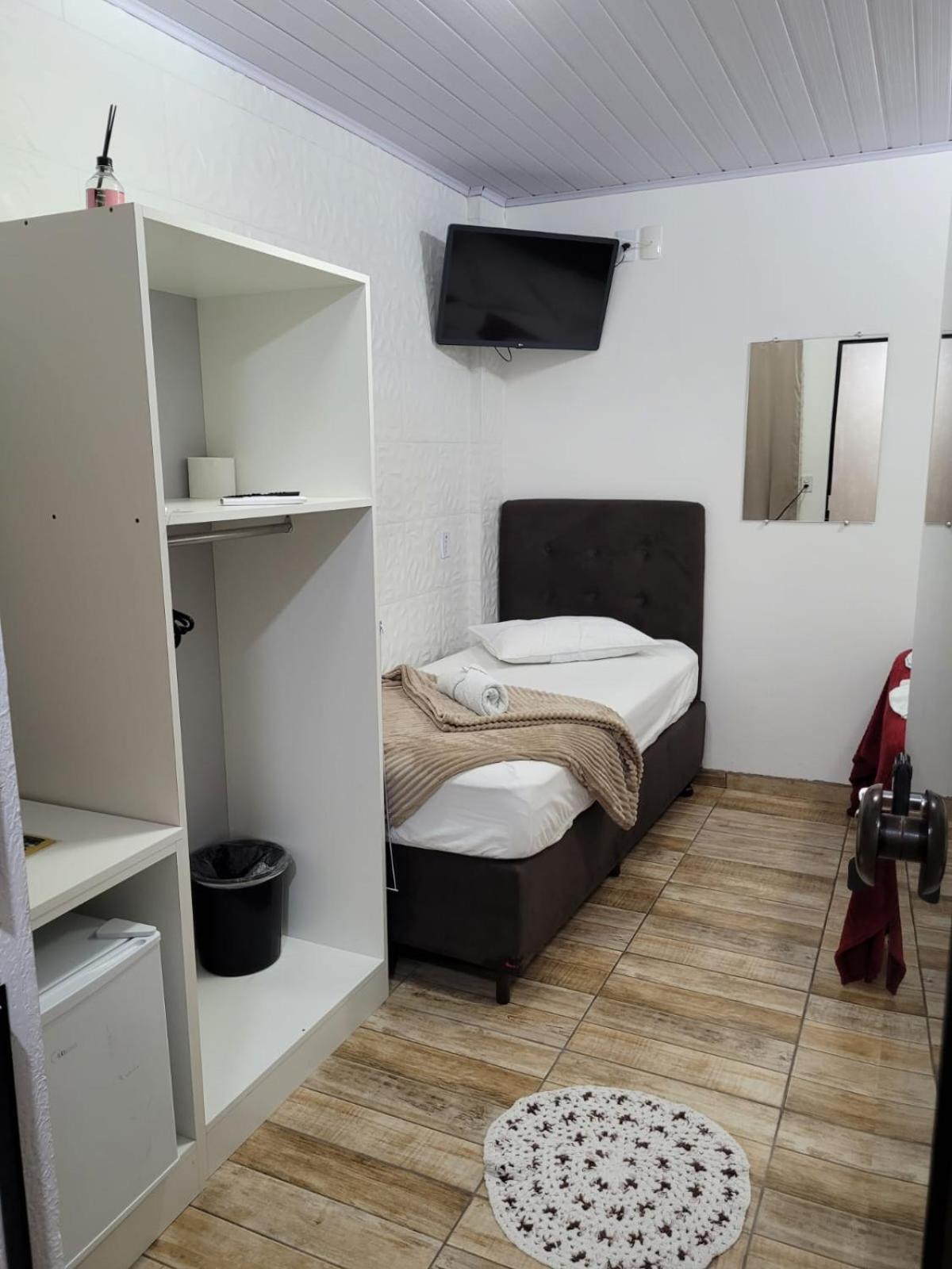 Pousada Pontal Da Armacao ペーニャ 部屋 写真